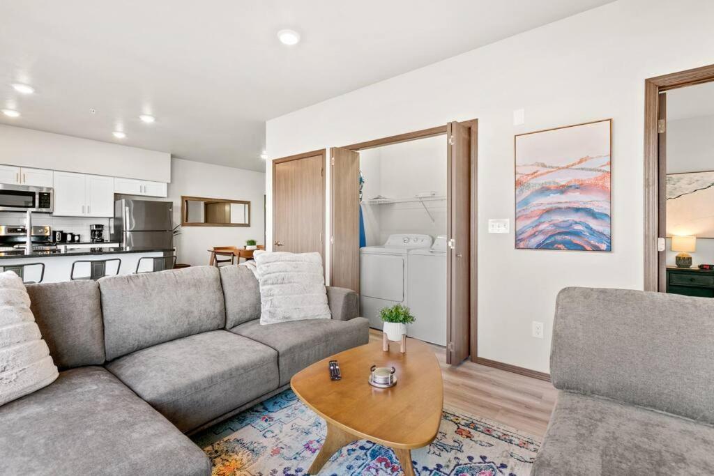 Brand New 2 Bd 2 Bth Near Dt And Perry District Apartamento Spokane Exterior foto